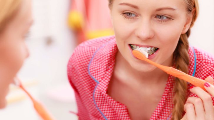 , How to Brush Your Teeth While Wearing Braces?, Orthodontist Toronto Beach | Braces Toronto Beach | Invisalign Toronto Beach